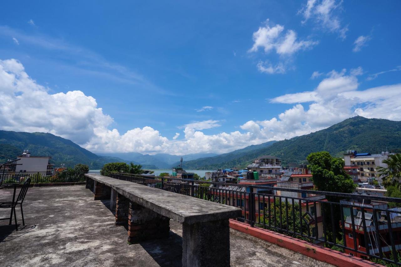 Butterfly Lodge Pokhara Esterno foto