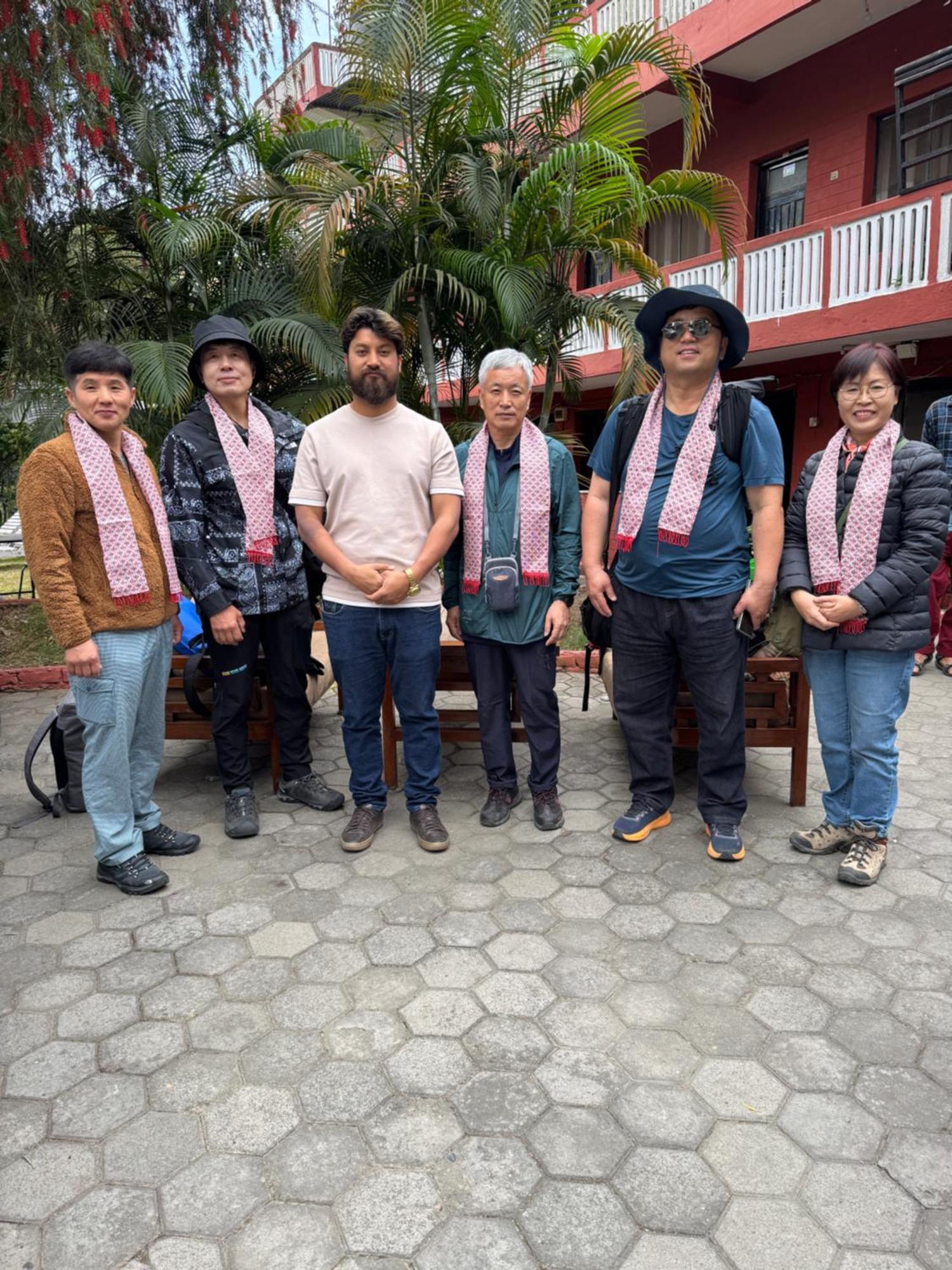 Butterfly Lodge Pokhara Esterno foto